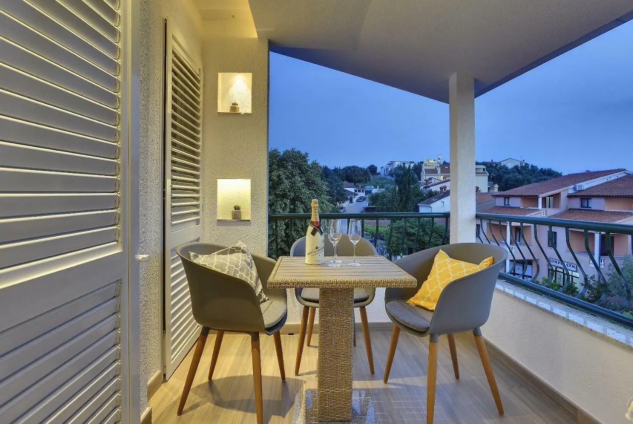 Apartments Zanetti 2 Pula 0*,